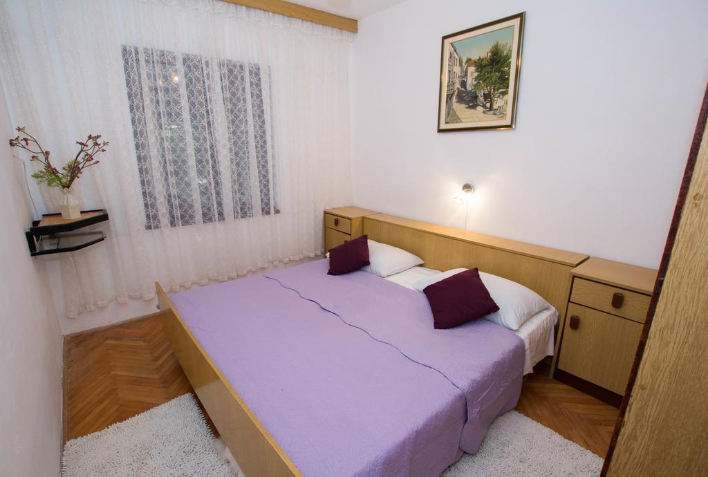Apartment Cherie Трогир Екстериор снимка